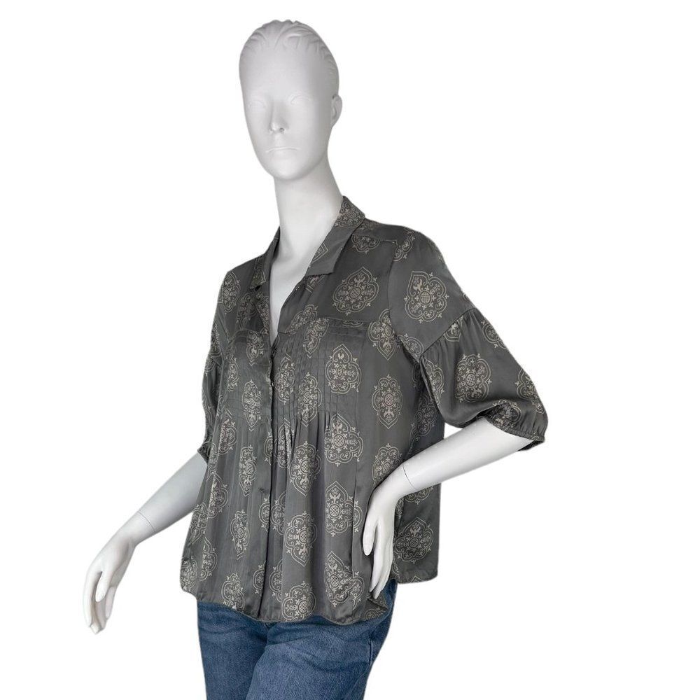 ODD MOLLY 607 Cabaret Voltaire Gray Silk Short Sleeve  Blouse Top Size Small